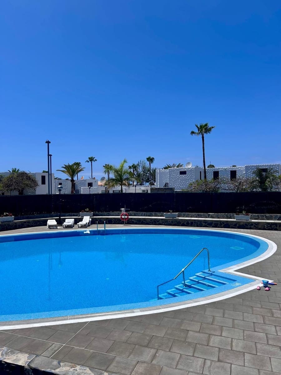 2 Zimmer Apartment zu verkaufen in Costa Adeje mit Pool Garage - 680.000 € (Ref: 9325932)