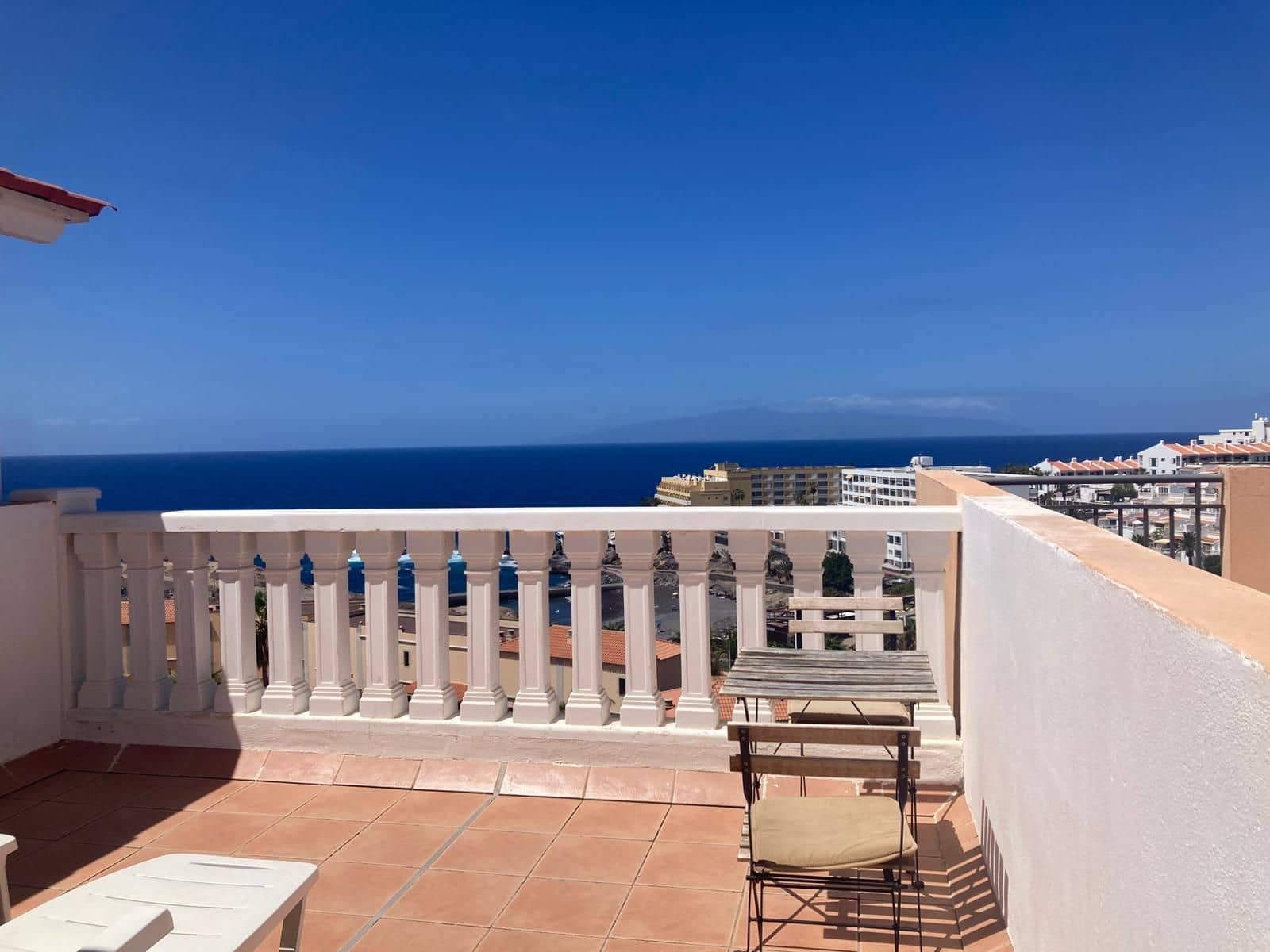 2 soveværelse Penthouse til salg i Costa Adeje med swimmingpool - € 415.000 (Ref: 9337521)
