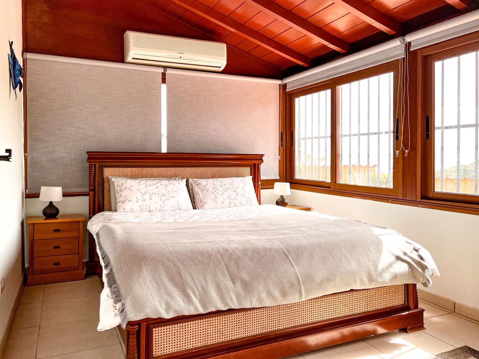 5 bedroom Finca/Country House for sale in Arico with pool garage - € 1,500,000 (Ref: 9355511)