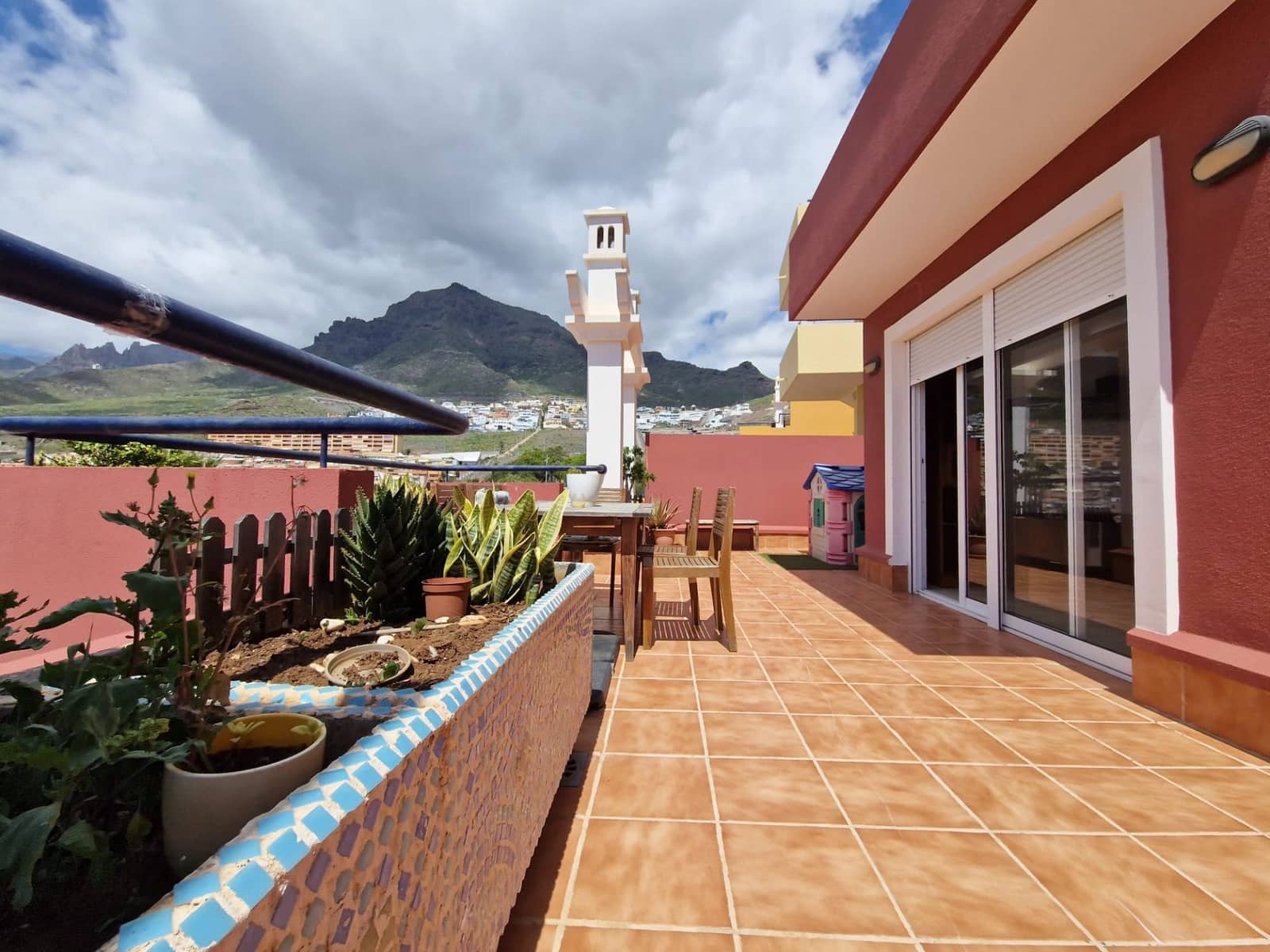 2 slaapkamer Appartement te koop in Torviscas met zwembad garage - € 379.000 (Ref: 9358860)