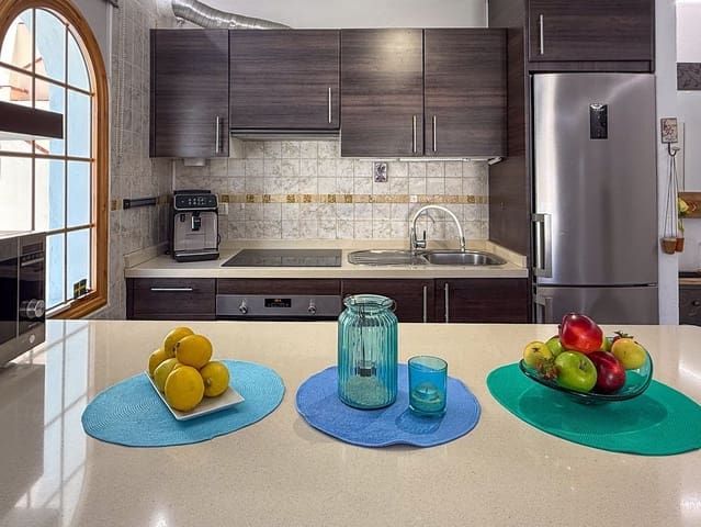 1 soveværelse Lejlighed til salg i San Eugenio Alto, Adeje med swimmingpool - € 318.000 (Ref: 9371728)