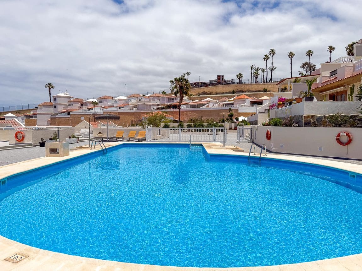 1 slaapkamer Appartement te koop in Costa Adeje met zwembad - € 318.000 (Ref: 9371728)