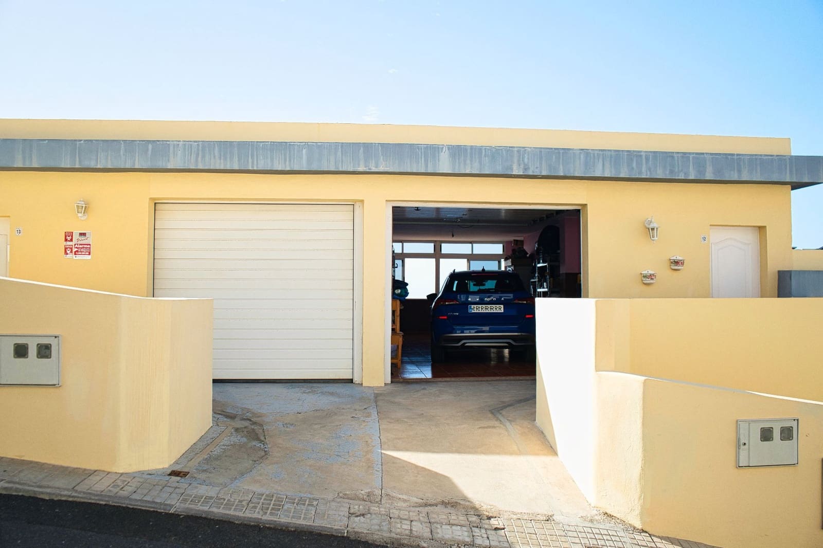 4 sypialnia Willa na sprzedaż w Santa Cruz de Tenerife z garażem - 372 000 € (Ref: 9371729)