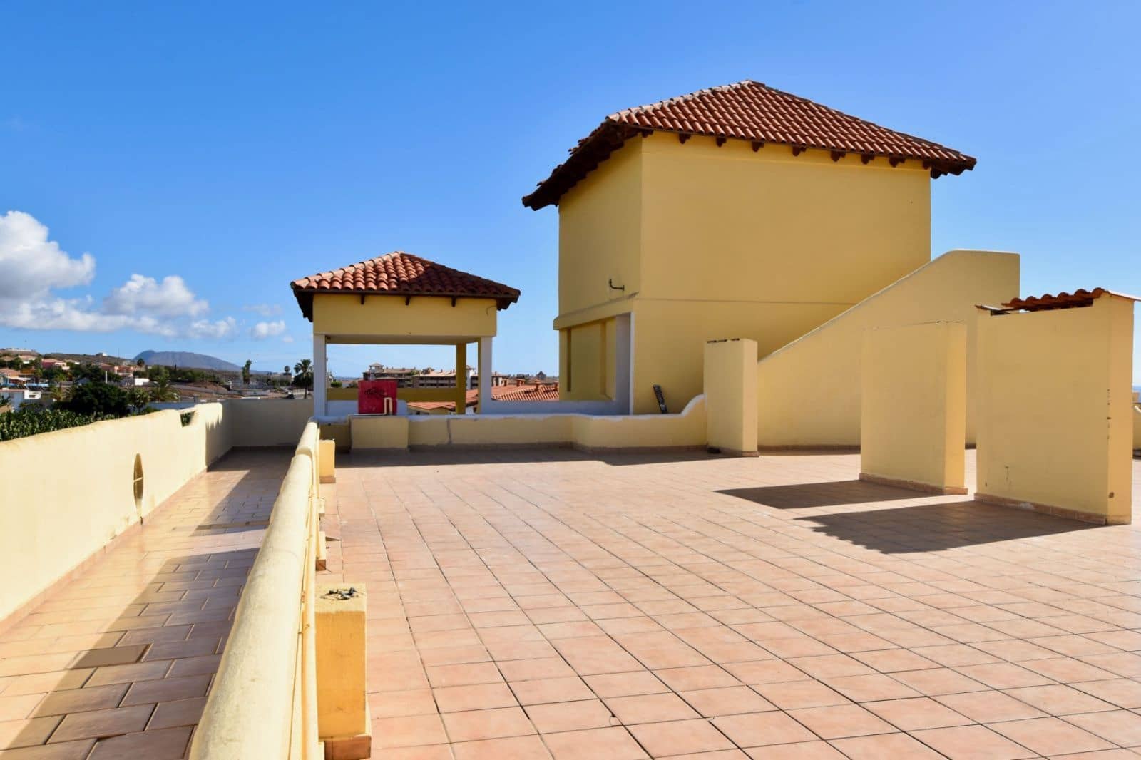 1 slaapkamer Appartement te koop in Costa Adeje met zwembad - € 250.000 (Ref: 9374957)