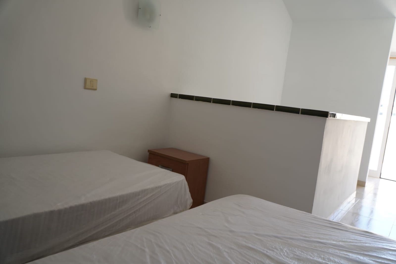 3 chambre Villa/Maison à vendre à Playa del Duque avec piscine garage - 420 000 € (Ref: 9378722)