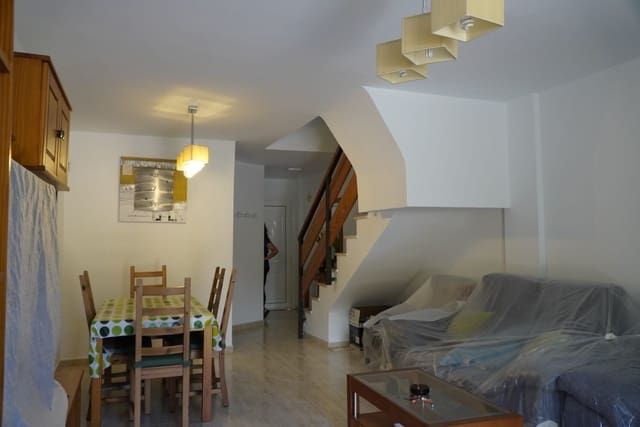 3 chambre Villa/Maison à vendre à Playa del Duque, Adeje avec piscine garage - 420 000 € (Ref: 9378722)