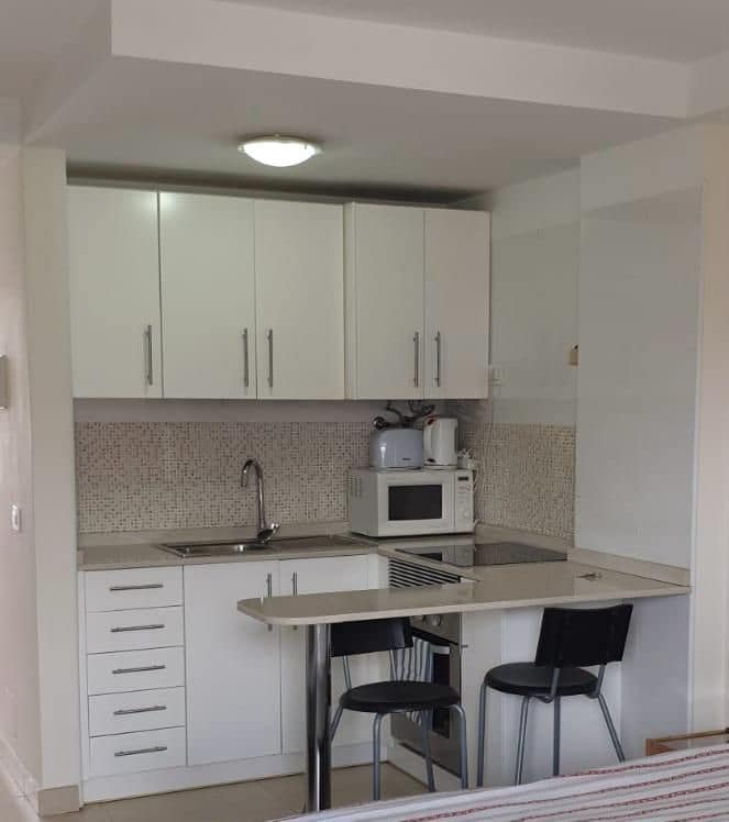 Apartamento en Los Cristianos en venta con piscina - 218.000 € (Ref: 9382332)