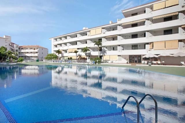 Apartamento en Los Cristianos, Arona en venta con piscina - 218.000 € (Ref: 9382332)
