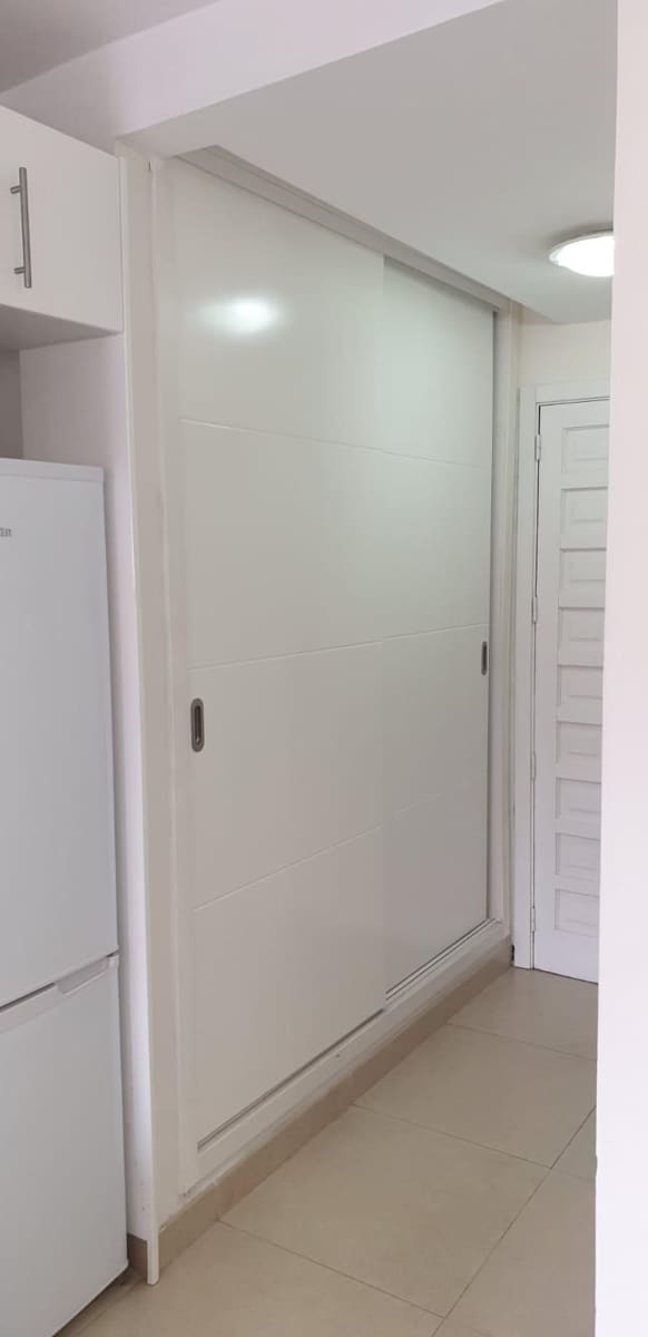 Apartamento en Los Cristianos en venta con piscina - 218.000 € (Ref: 9382332)