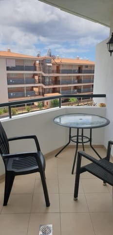 Apartamento en Los Cristianos, Arona en venta con piscina - 218.000 € (Ref: 9382332)