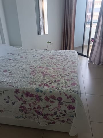 Appartement te koop in Los Cristianos, Arona met zwembad - € 218.000 (Ref: 9382332)