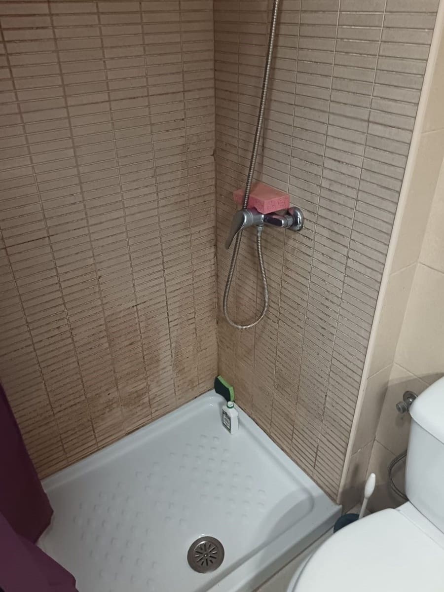 Apartment for sale in Los Cristianos with pool - € 218,000 (Ref: 9382332)