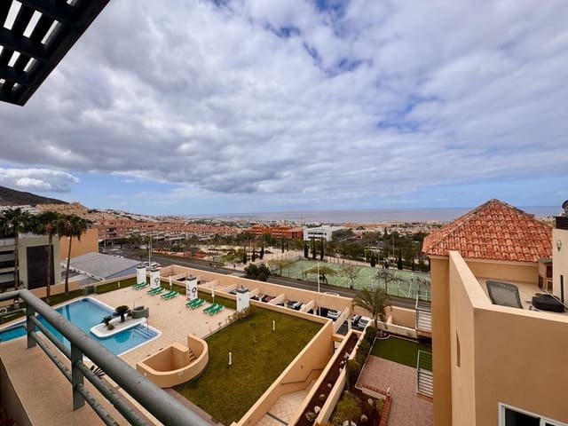 2 chambre Penthouse à vendre à El Madroñal, Adeje avec piscine garage - 499 000 € (Ref: 9395717)