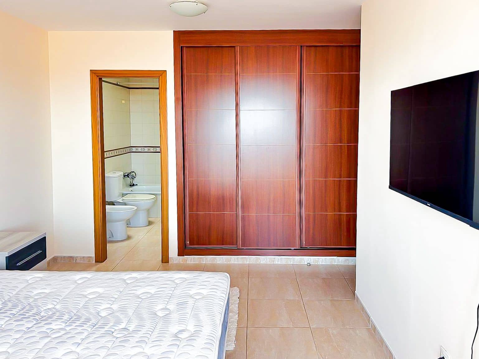 3 slaapkamer Halfvrijstaande villa te koop in El Madronal met garage - € 475.000 (Ref: 9395718)