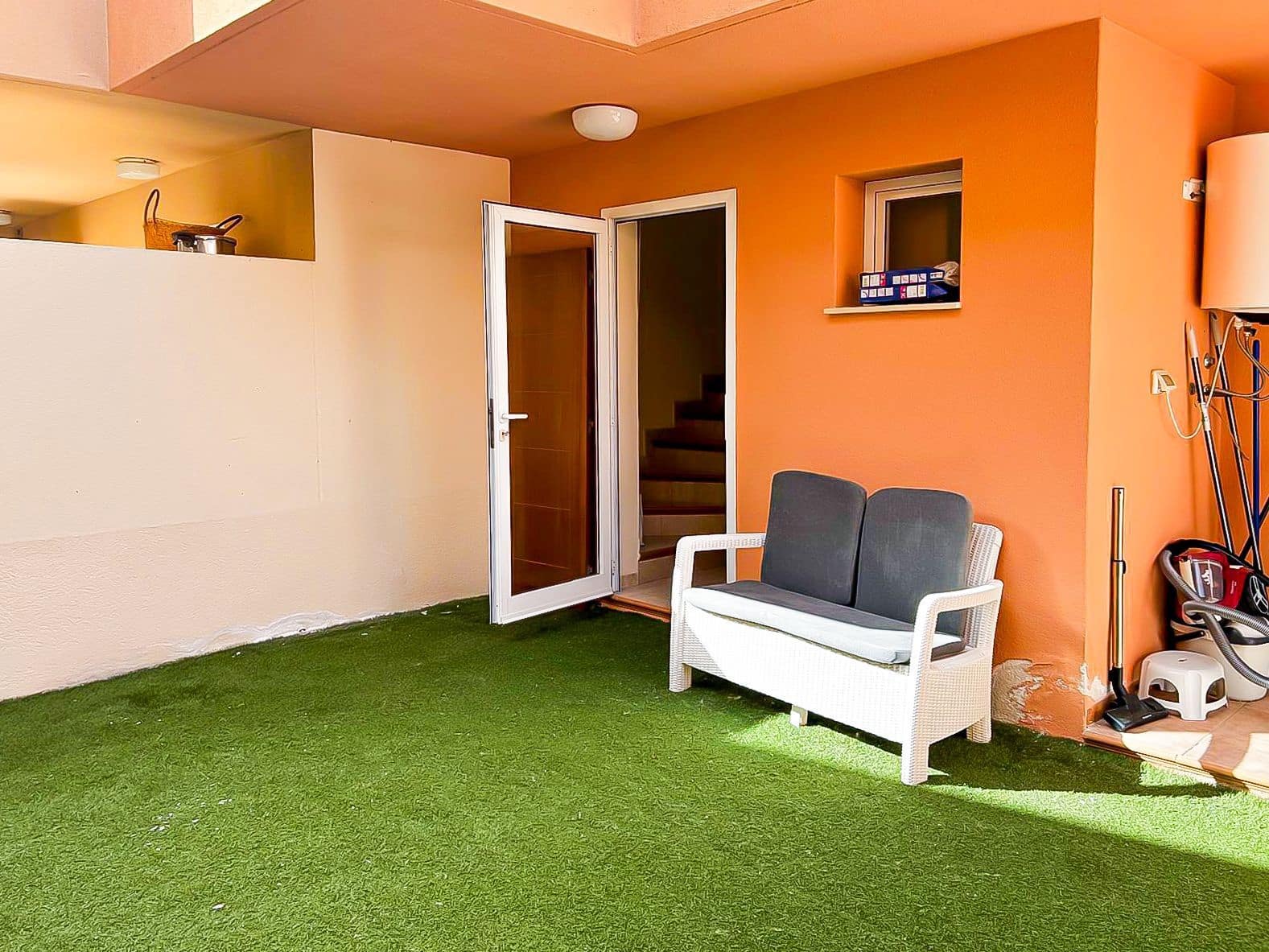 3 slaapkamer Halfvrijstaande villa te koop in El Madronal met garage - € 475.000 (Ref: 9395718)