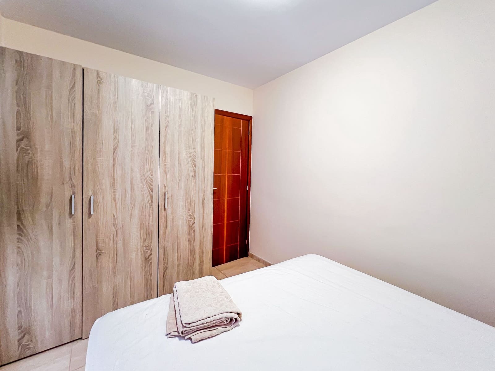 3 slaapkamer Halfvrijstaande villa te koop in El Madronal met garage - € 475.000 (Ref: 9395718)