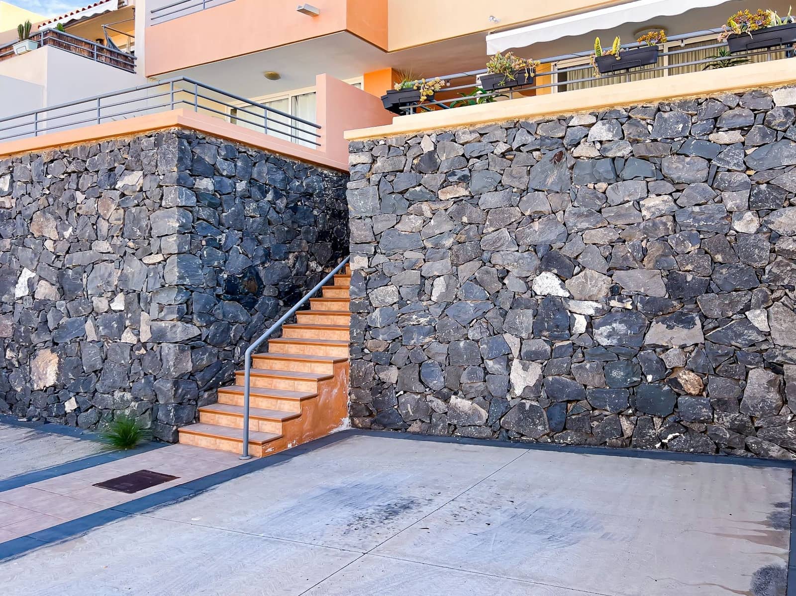 3 slaapkamer Halfvrijstaande villa te koop in El Madronal met garage - € 475.000 (Ref: 9395718)