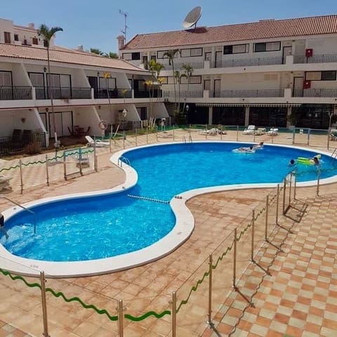 Apartamento en Los Cristianos, Arona en venta con piscina - 220.500 € (Ref: 9398185)