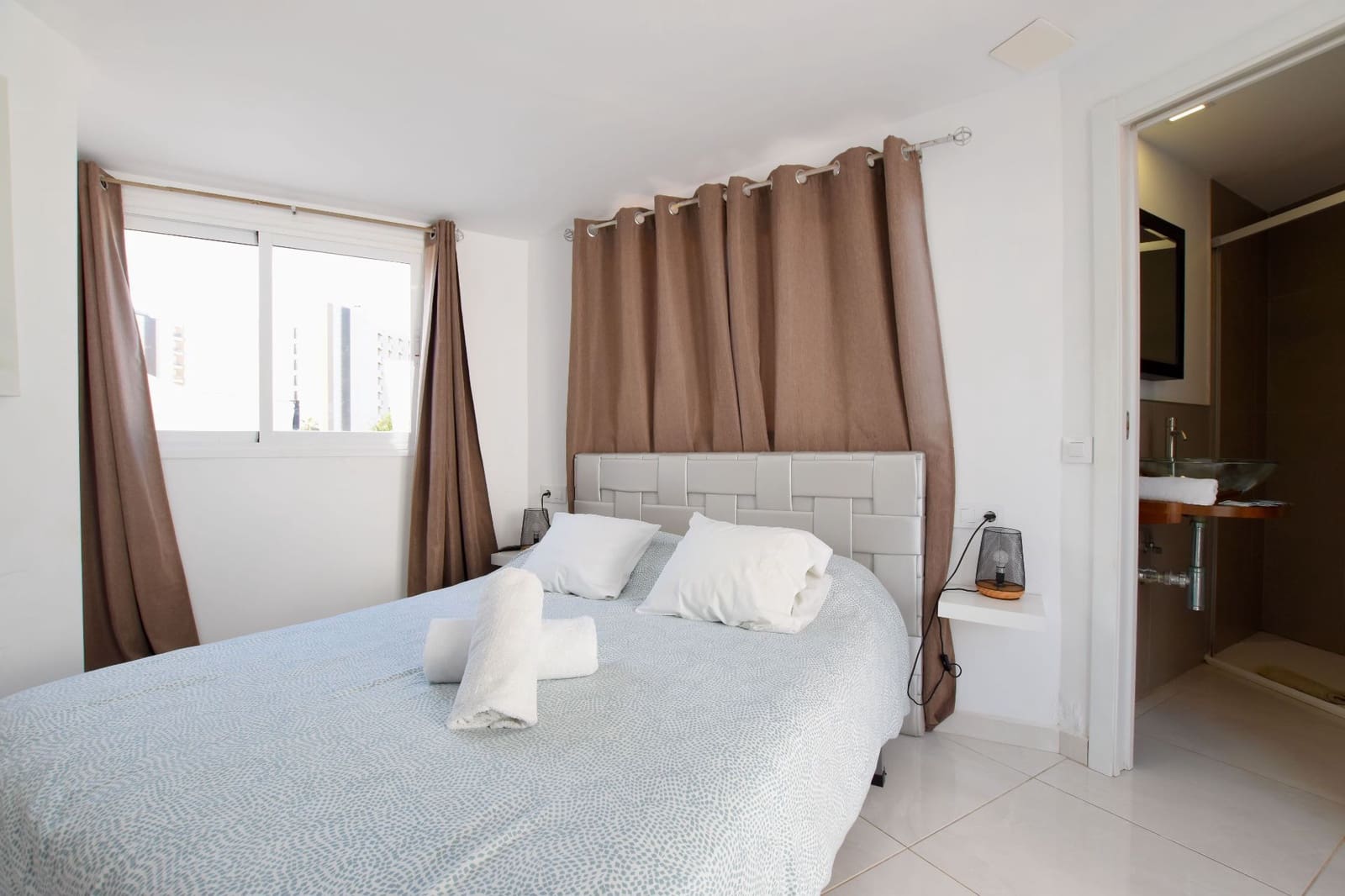 3 soveværelse Bungalow til salg i Costa Adeje med swimmingpool - € 450.000 (Ref: 9406220)