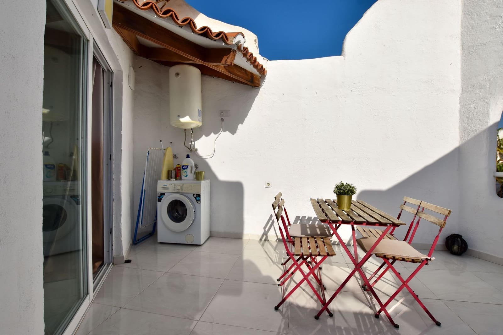 3 soveværelse Bungalow til salg i Costa Adeje med swimmingpool - € 450.000 (Ref: 9406220)