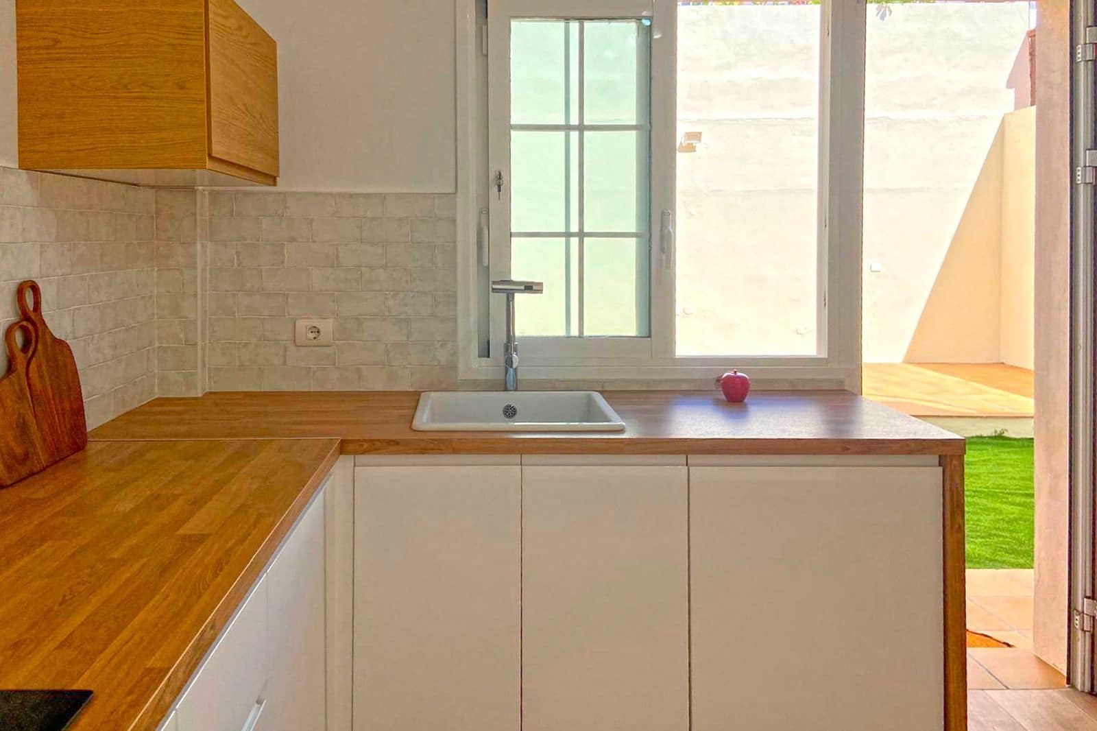 3 slaapkamer Villa te koop in Fasnia met garage - € 485.000 (Ref: 9413606)