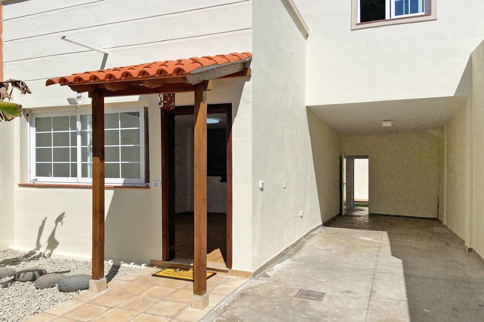 3 slaapkamer Villa te koop in Fasnia met garage - € 485.000 (Ref: 9413606)