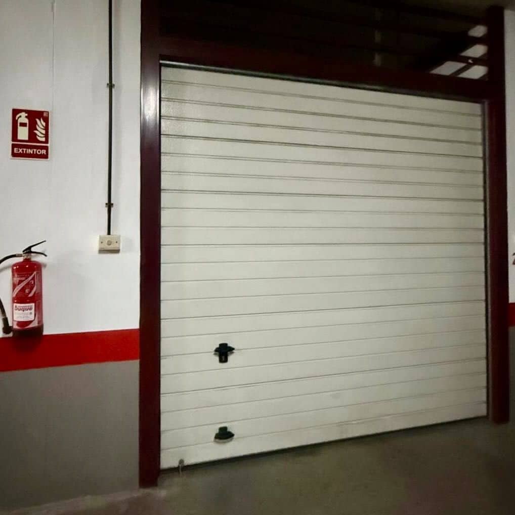 2 bedroom Apartment for sale in La Camella with garage - € 285,000 (Ref: 9413607)