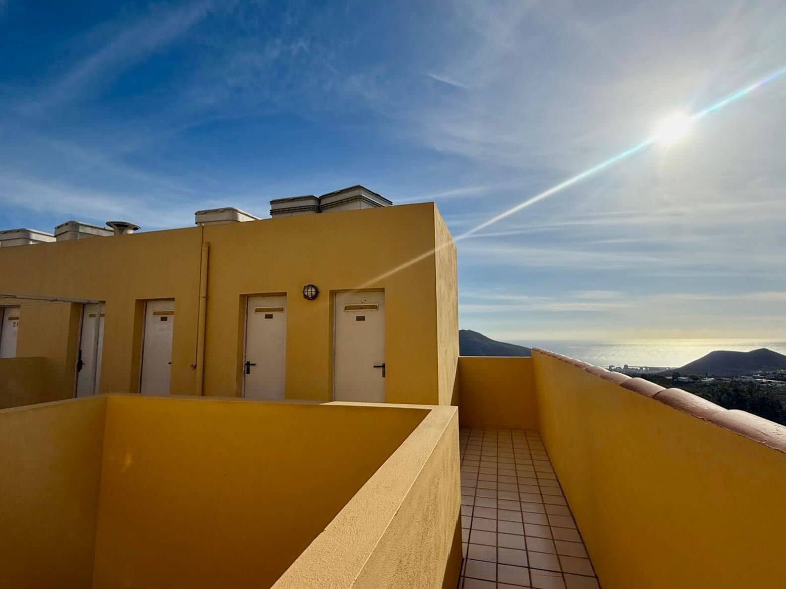 2 bedroom Apartment for sale in La Camella with garage - € 285,000 (Ref: 9413607)