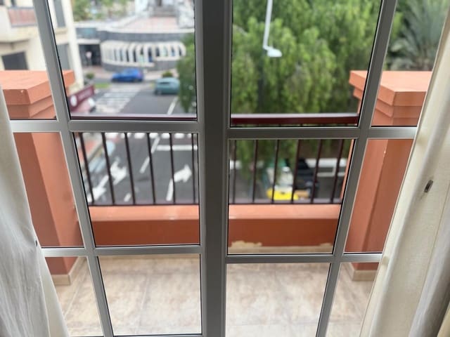 2 soveværelse Lejlighed til salg i La Camella, Arona med garage - € 285.000 (Ref: 9413607)