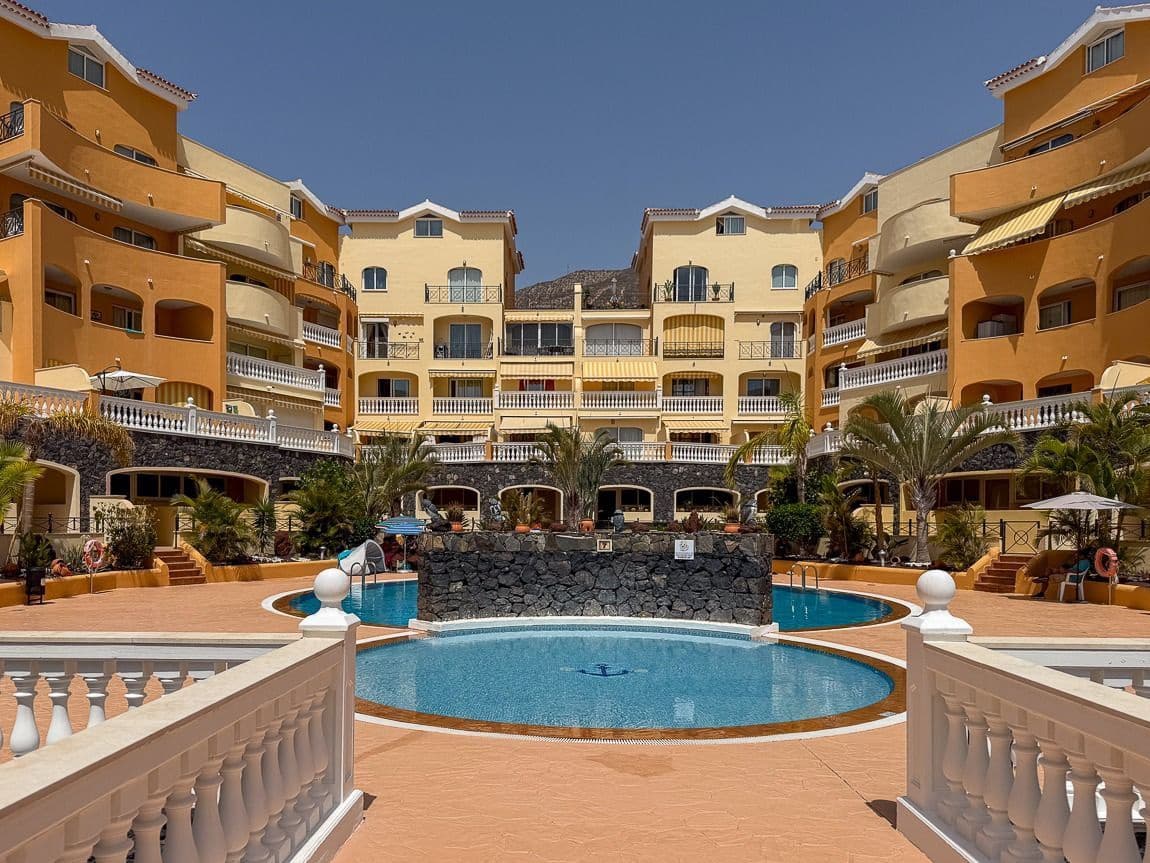 2 slaapkamer Appartement te koop in Los Cristianos met zwembad - € 430.000 (Ref: 9441256)