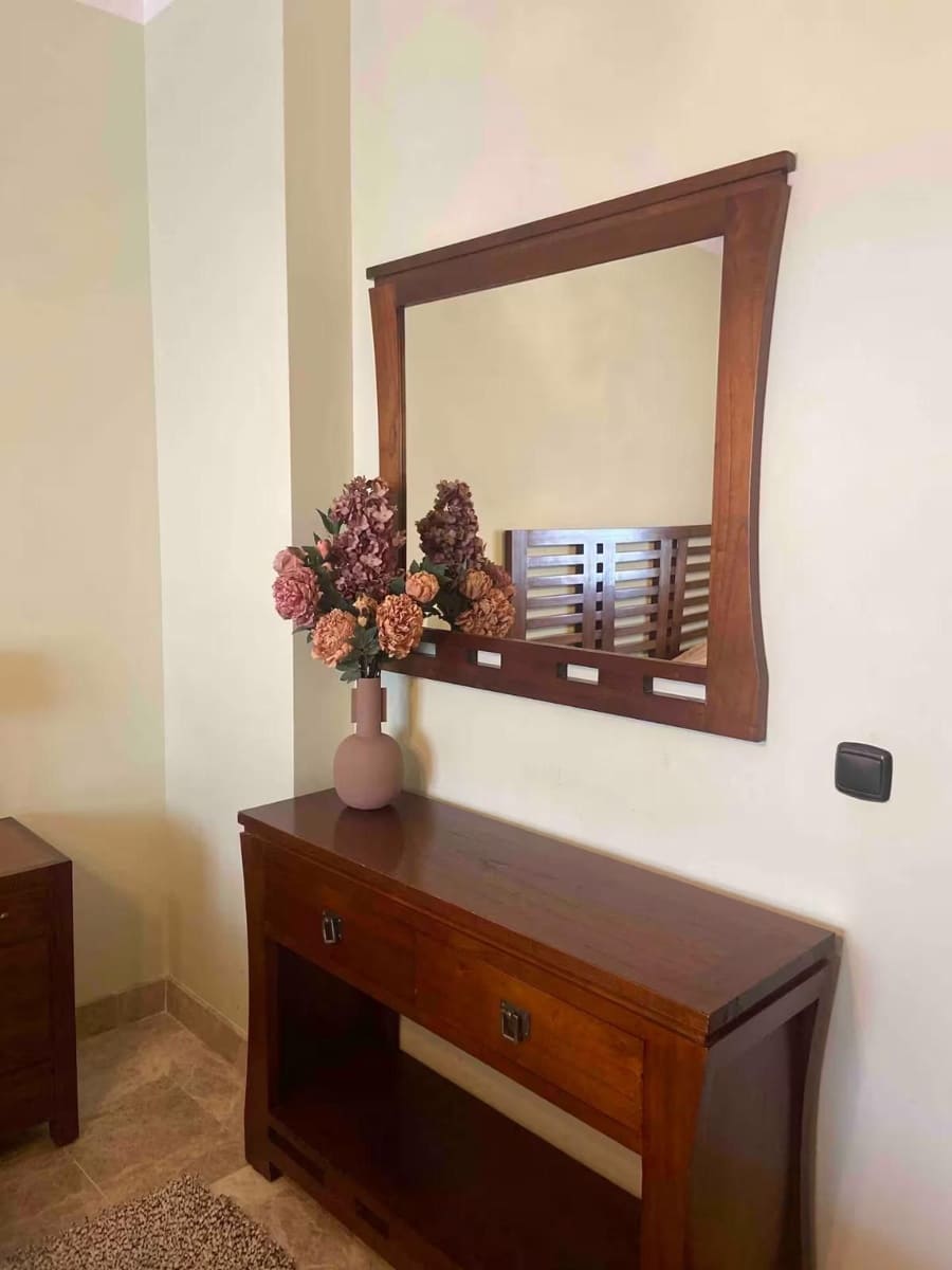 Apartamento de 1 habitación en Los Cristianos en venta con piscina garaje - 295.000 € (Ref: 9441257)