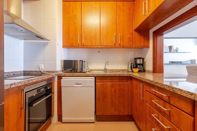 Apartamento de 1 habitación en Los Cristianos, Arona en venta con piscina garaje - 295.000 € (Ref: 9441257)