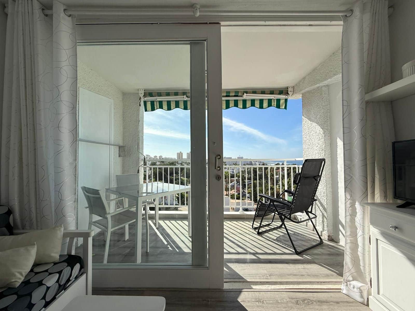 1 sypialnia Penthouse na sprzedaż w Costa Adeje z basenem - 287 000 € (Ref: 9448603)