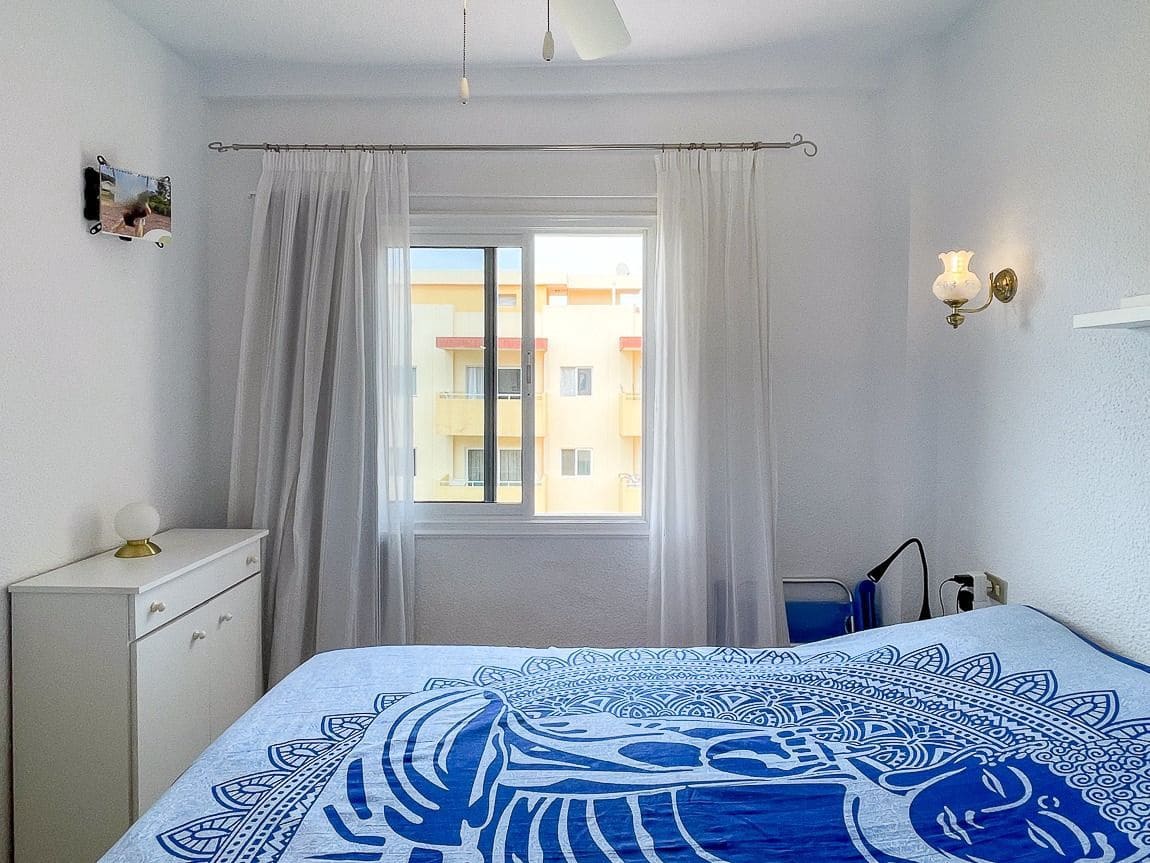 1 chambre Appartement à vendre à Los Cristianos avec piscine - 275 000 € (Ref: 9448604)