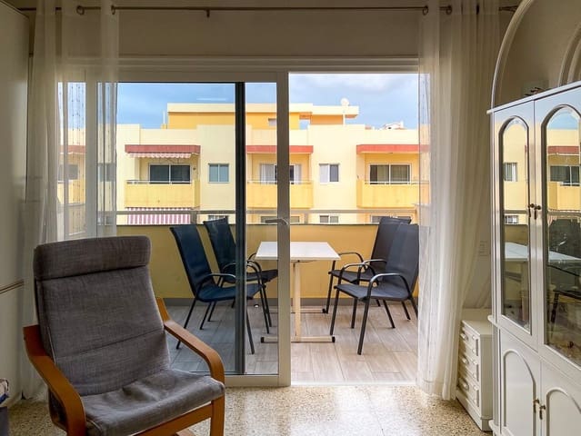 1 chambre Appartement à vendre à Los Cristianos, Arona avec piscine - 275 000 € (Ref: 9448604)