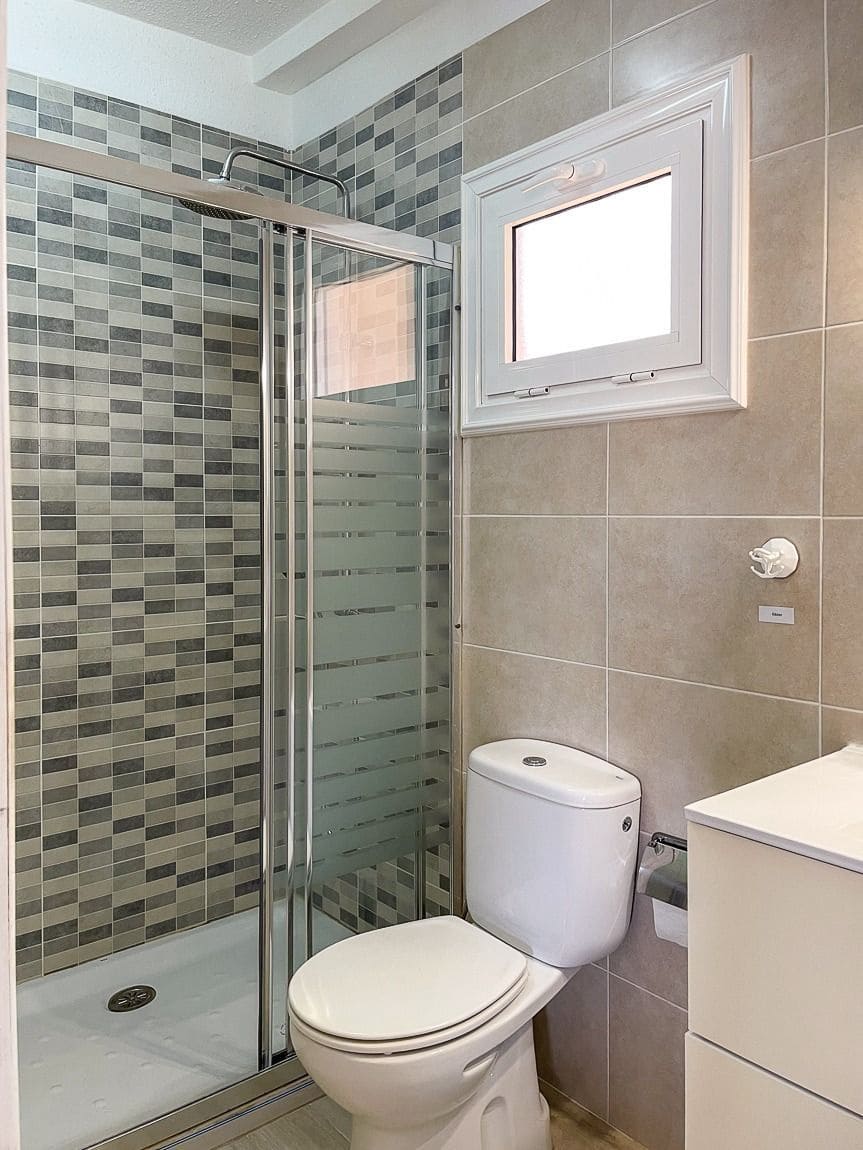 1 chambre Appartement à vendre à Los Cristianos avec piscine - 275 000 € (Ref: 9448604)