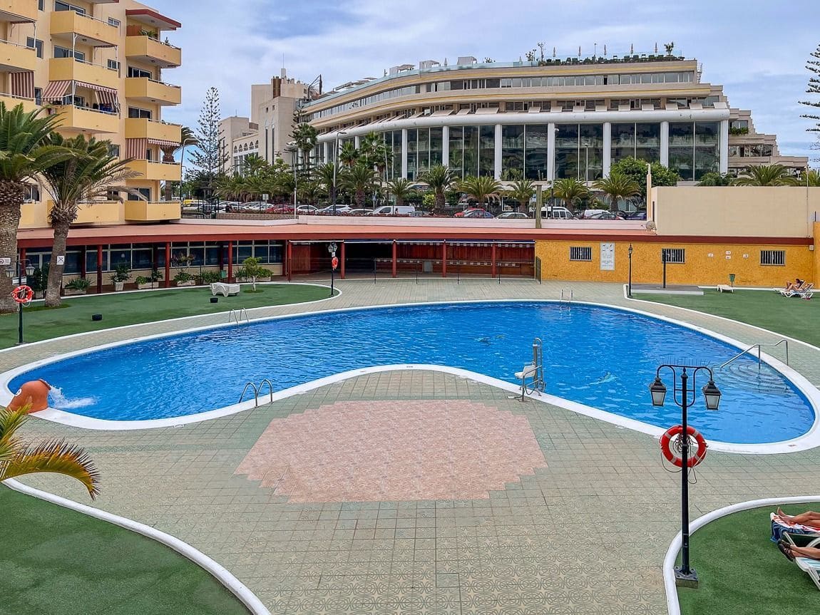 1 chambre Appartement à vendre à Los Cristianos avec piscine - 275 000 € (Ref: 9448604)