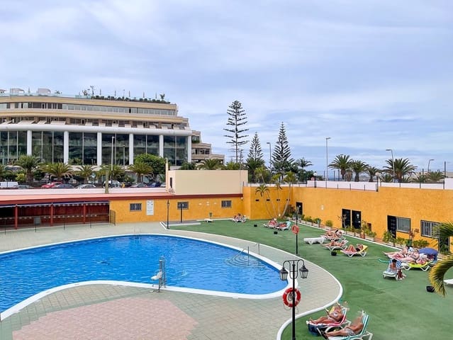 1 chambre Appartement à vendre à Los Cristianos, Arona avec piscine - 275 000 € (Ref: 9448604)