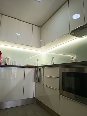 Appartement te koop in Los Cristianos, Arona met zwembad - € 199.000 (Ref: 9465172)