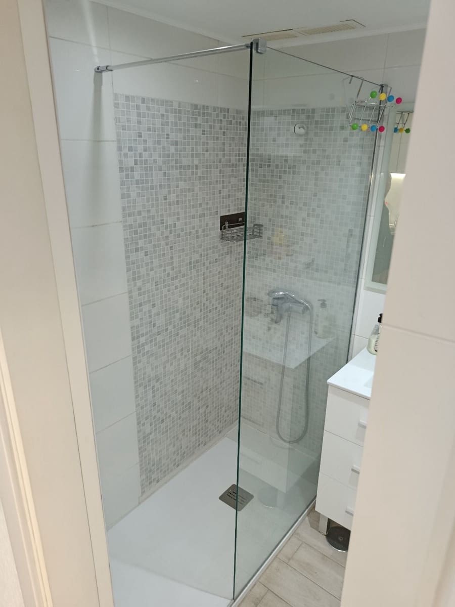 Apartamento en Los Cristianos en venta con piscina - 199.000 € (Ref: 9465172)