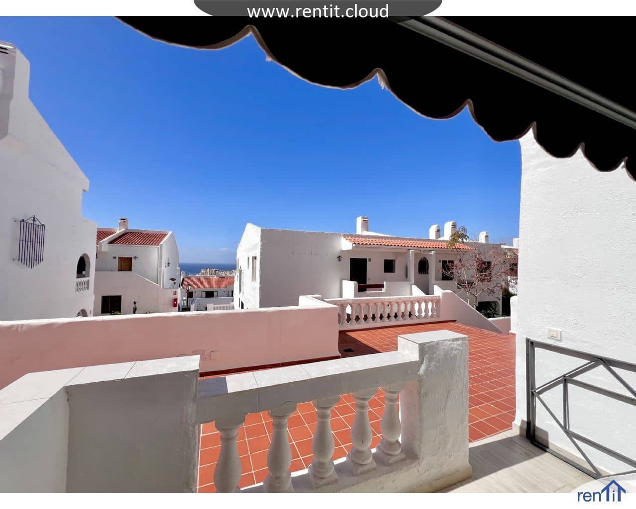 Apartamento en Los Cristianos en venta con piscina - 199.000 € (Ref: 9465172)