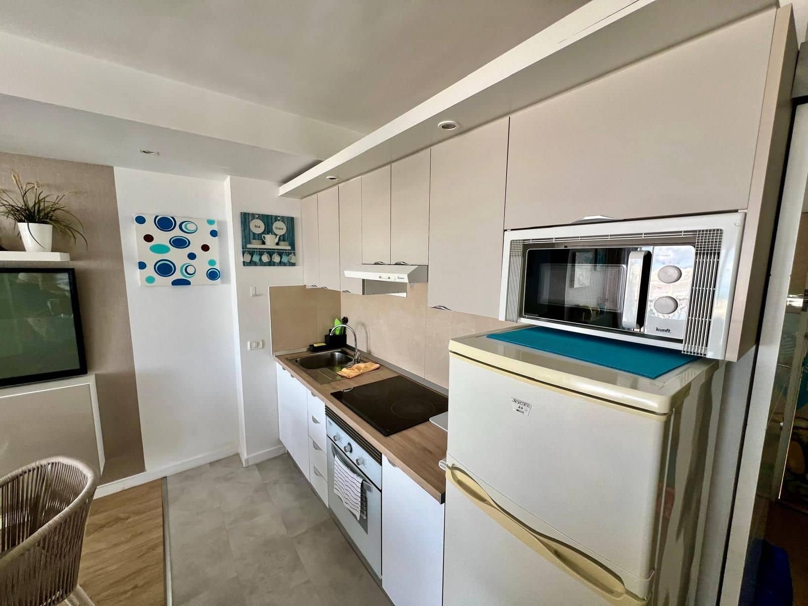 2 chambre Appartement à vendre à Los Cristianos avec piscine garage - 460 000 € (Ref: 9465173)