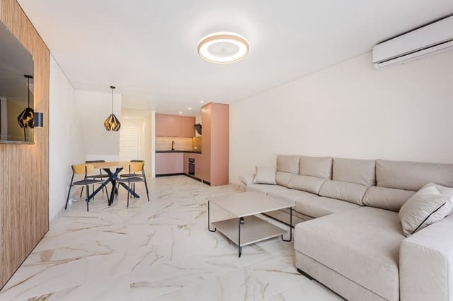 Apartamento de 2 habitaciones en Costa del Silencio, Arona en venta con piscina garaje - 325.000 € (Ref: 9465174)