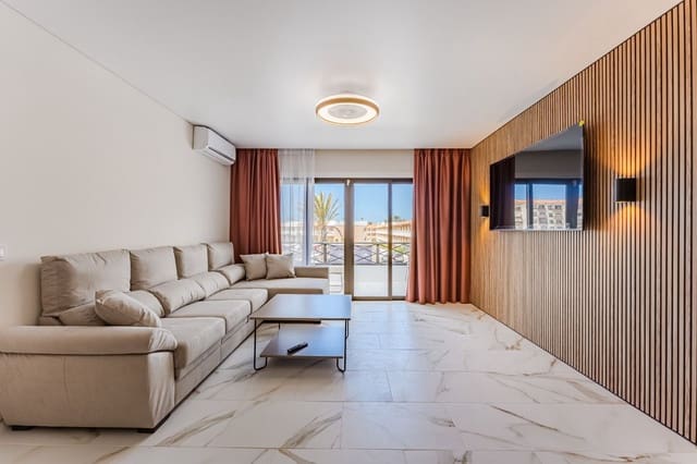 Apartamento de 2 habitaciones en Costa del Silencio, Arona en venta con piscina garaje - 325.000 € (Ref: 9465174)