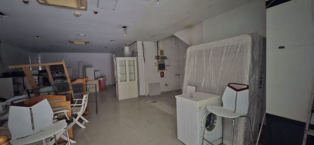 Erhverv til salg i Los Cristianos, Arona - € 340.000 (Ref: 9494280)