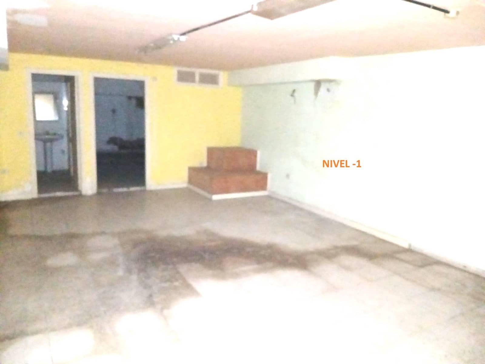 Commercieel te koop in Los Cristianos - € 340.000 (Ref: 9494280)