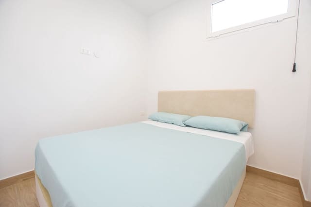 1 soveværelse Lejlighed til salg i Playa de las Américas, Adeje med swimmingpool garage - € 239.900 (Ref: 9496859)