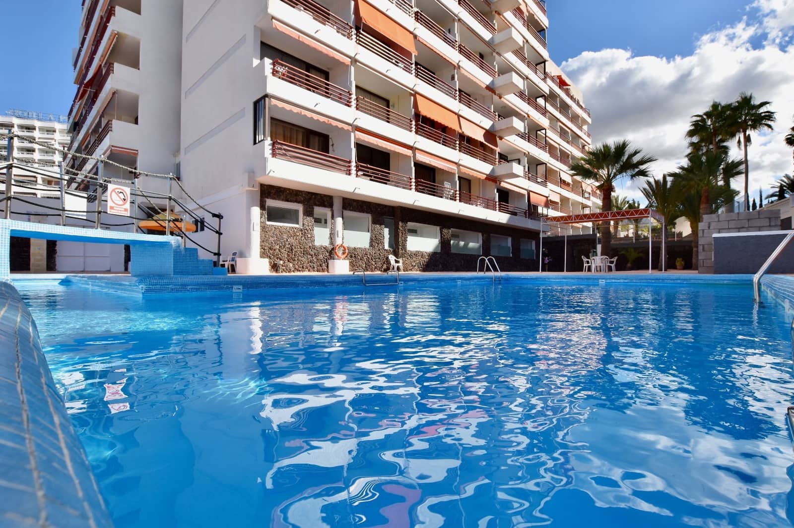 1 soveværelse Lejlighed til salg i Costa Adeje med swimmingpool garage - € 239.900 (Ref: 9496859)