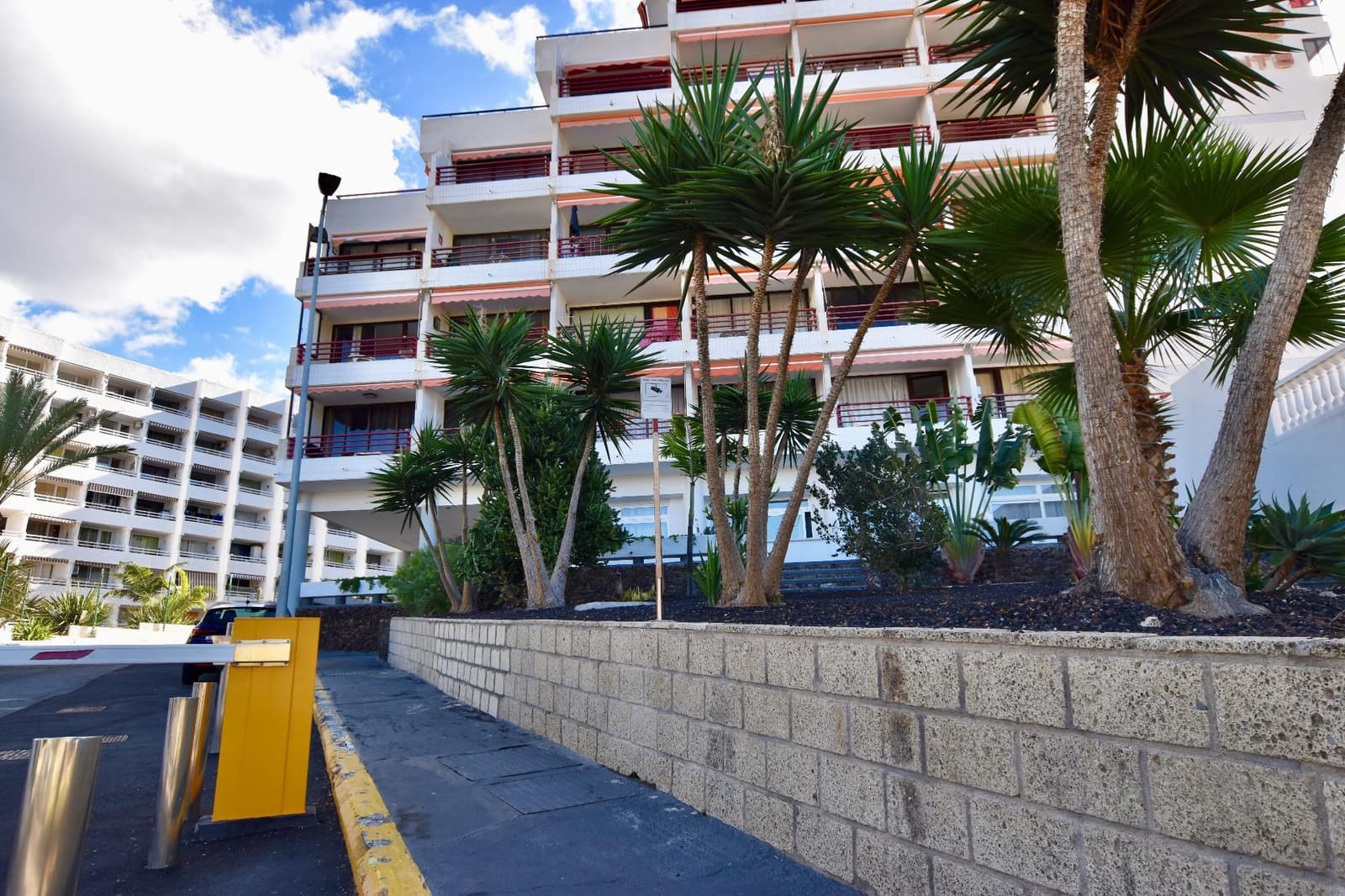 1 soveværelse Lejlighed til salg i Costa Adeje med swimmingpool garage - € 239.900 (Ref: 9496859)