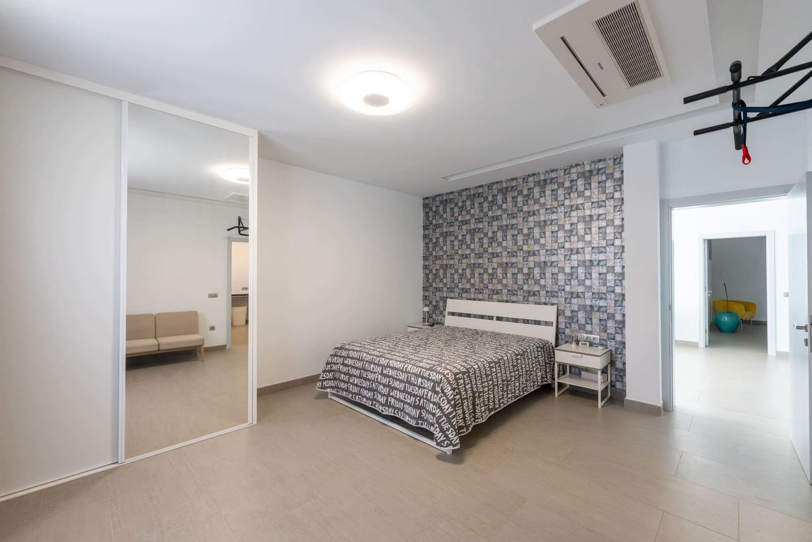 5 Zimmer Villa zu verkaufen in El Madronal mit Pool Garage - 2.950.000 € (Ref: 9501844)